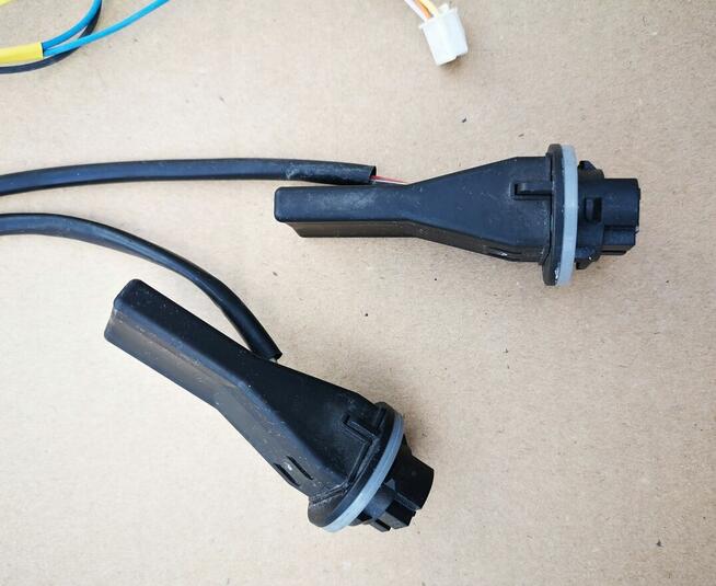 Wiązka przedniej lampy xenon Chevrolet Malibu IV 2012-2017