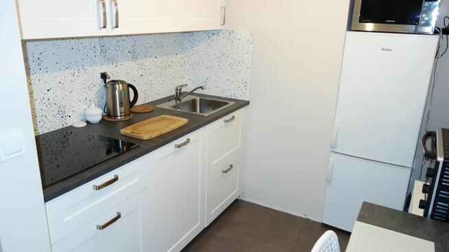 Duży pokój w Centrum, wysoki standard , blisko UAM, UE, UM