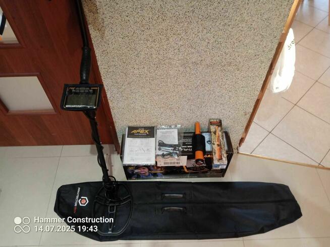 Wykrywacz metali Garrett ACE APEX z cewką Raider 8,5X11