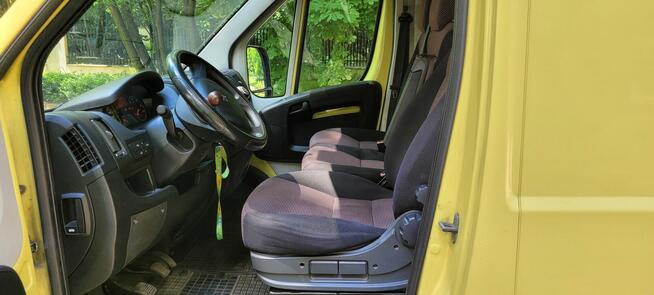 Sprzedam Peugeot Boxer z klimatyzacją, pierwszy właściciel.