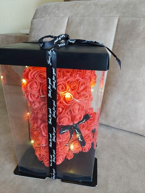 Misiu z różyczek nowy podswietlany Led