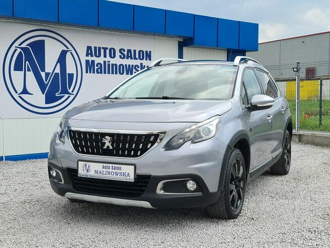 Peugeot 2008 Serwis SzklanyDach Navi PDC Kamera Półskóry GripControl Led Sensory