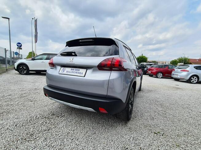 Peugeot 2008 Serwis SzklanyDach Navi PDC Kamera Półskóry GripControl Led Sensory