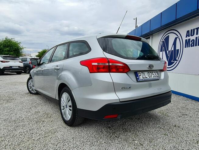 Ford Focus Serwisowany Navi PDC Klimatyzacja Sensory Tempomat Halogeny Wzorowy