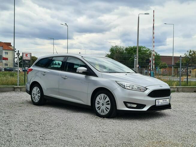 Ford Focus Serwisowany Navi PDC Klimatyzacja Sensory Tempomat Halogeny Wzorowy