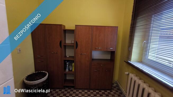 Piętro Domu Jednorodzinnego z oddzielną klatką schodową i mediami