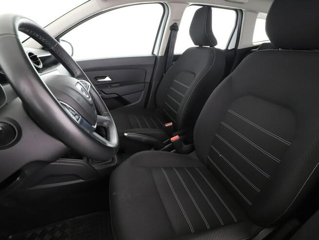 Dacia Duster LPG klimatyzacja LED czujniki parkowania hak
