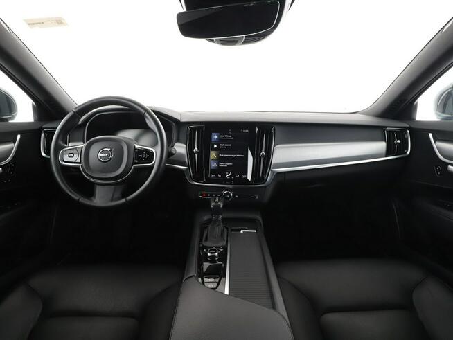 Volvo V90 automat full LED skóra navi el. sterowane i grzane fotele czujniki par