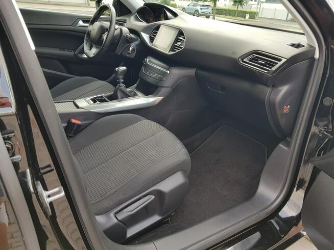 Peugeot 308 1,5 HDi Navi Klimatronik Kamera Zarejestrowany Gwarancja