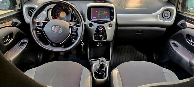 Toyota Aygo X Tablet*LED*Kamera*Tempomat*5drzwi