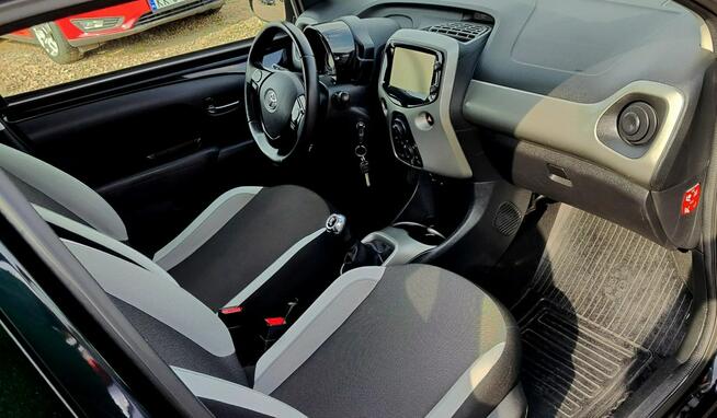Toyota Aygo X Tablet*LED*Kamera*Tempomat*5drzwi