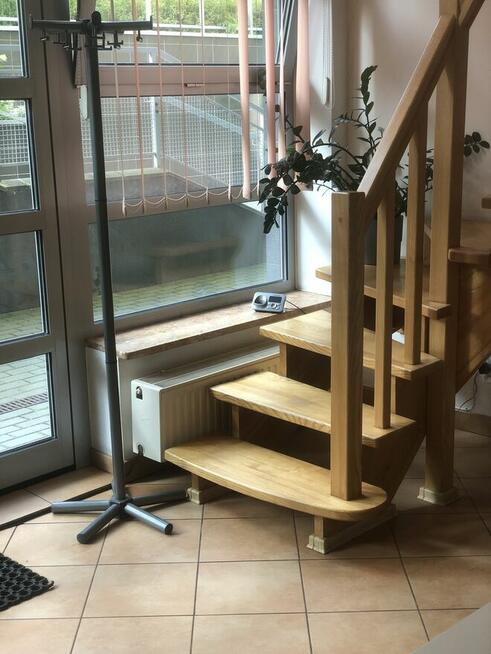 Wynajmę miejsce dla manikiurzystki w salonie fryzjerskim