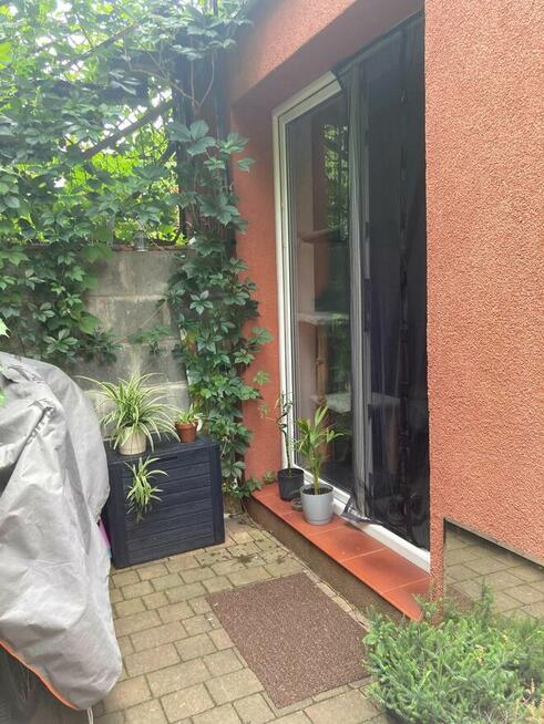 Kawalerka 24 m² z małym ogródkiem – Wrocław Bartoszowice