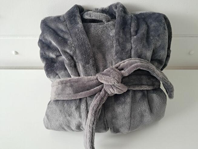 Szlafrok męski, szary, rozm. XL, „F & F”, do sprzedania