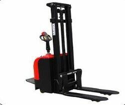 Nowy Wózek paletowy elektryczny z platformą 3 Tx4,5 M