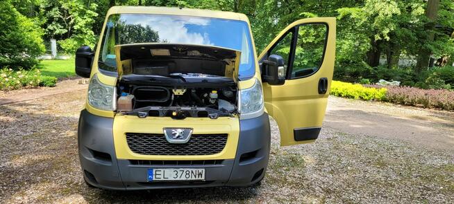 Sprzedam Peugeot Boxer z klimatyzacją, pierwszy właściciel.