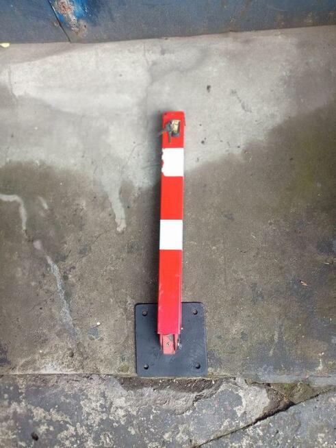 Blokada Parkingowa Składana, Słupek Parkingowy Składany