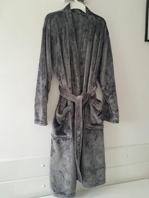 Szlafrok męski, szary, rozm. XL, „F & F”, do sprzedania