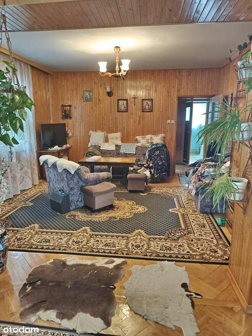 Dom+budynek mieszkalny w centrum. Pod mieszkania na wynajem