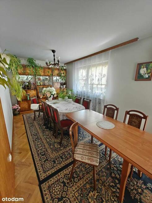 Dom+budynek mieszkalny w centrum. Pod mieszkania na wynajem