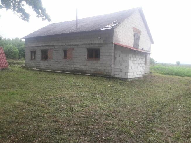 Dom drewniany do remontu na działce po lasem ,prąd ,woda