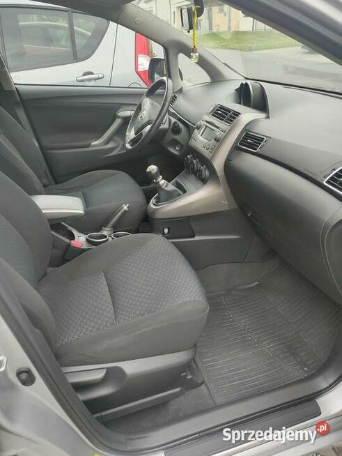 Toyota Verso 1.6 132 KM 7-os.