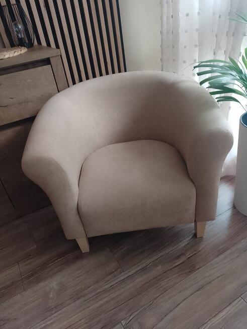 Fotel klubowy NOWY
