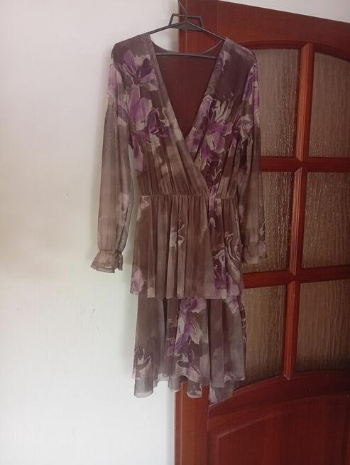 Sukienka rozmiar 44-46 rozciągana