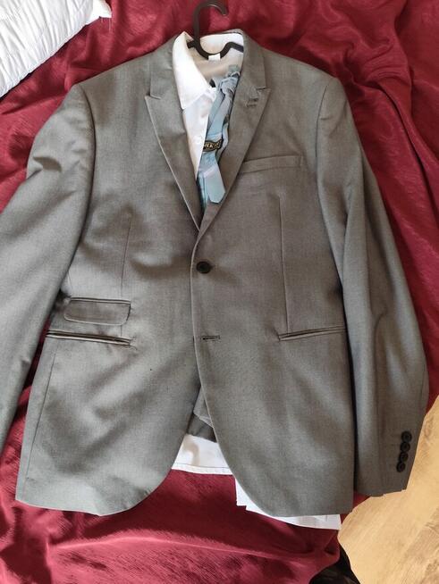 Komplet wyjściowy garnitur