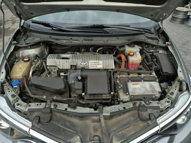 Auris 1.8 hybryda Sports 100km automat NAVI serwis BEZYWPADEK 2017