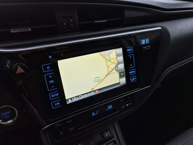 Auris 1.8 hybryda Sports 100km automat NAVI serwis BEZYWPADEK 2017
