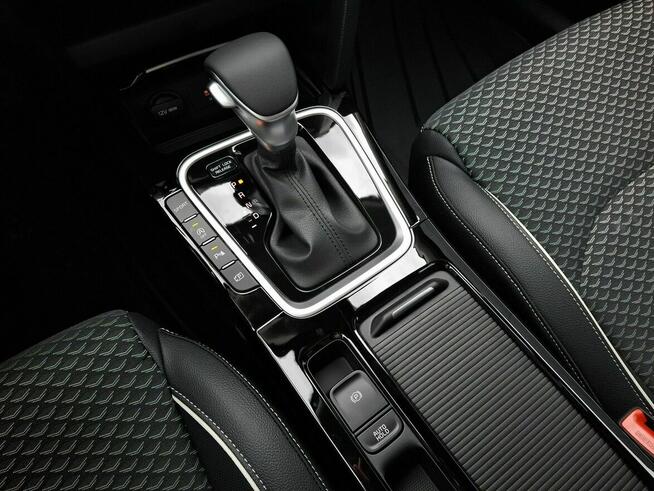 Kia Nowy Ceed FV23%/demo/tribute/automat/benzyna/140KM/serwisowany w ASO