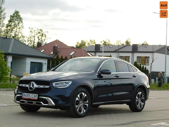 Mercedes GLC 200 Coupe 4Matic_z Gwarancją_Model=2021r