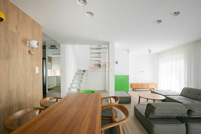 Dom Kiełczów, Kwiatowa