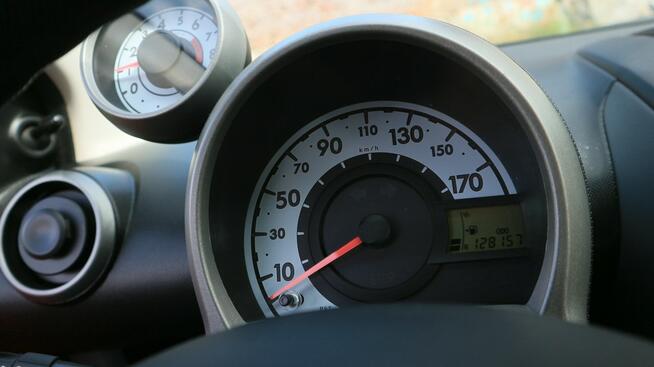 Citroën C1 1,0 Desire-Klimatyzacja-Elektryczne szyby- Przebieg 128000