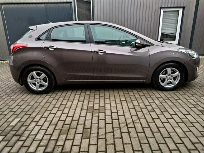 Hyundai i30 1.6Gdi Benzyna Klimatronik Ledy Hak Grzane Fotele Zarejestrowany