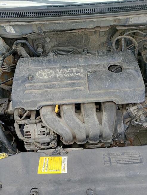 TOYOTA COROLLA kombi 1.6 16V 110km