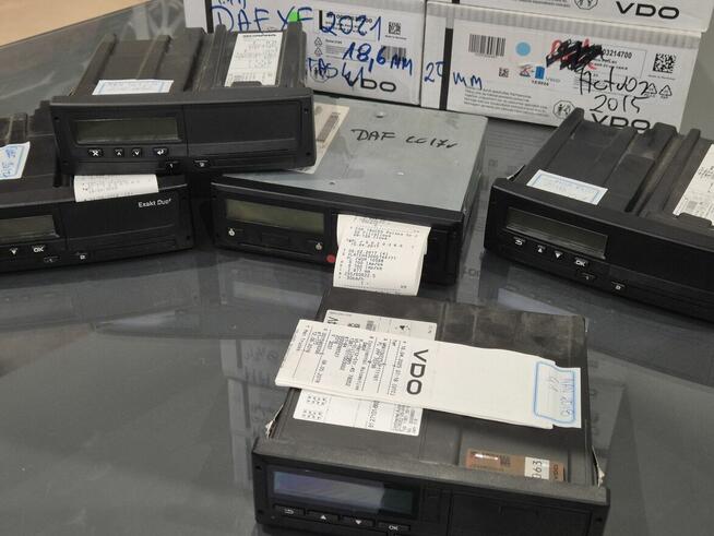 Tachografy cyfrowe różne 24V sprawne