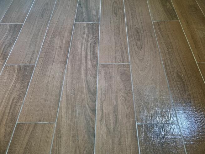 Remonty, wykończenia wnętrz, płytki, malowanie panele, regipsy