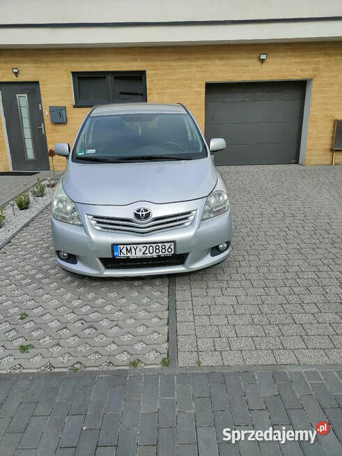 Toyota Verso 1.6 132 KM 7-os.