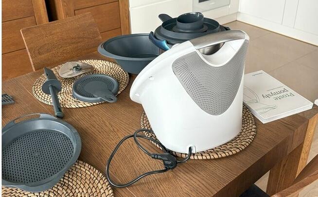Na sprzedaż: Thermomix TM6 – stan bdb+ komplet akcesoriów