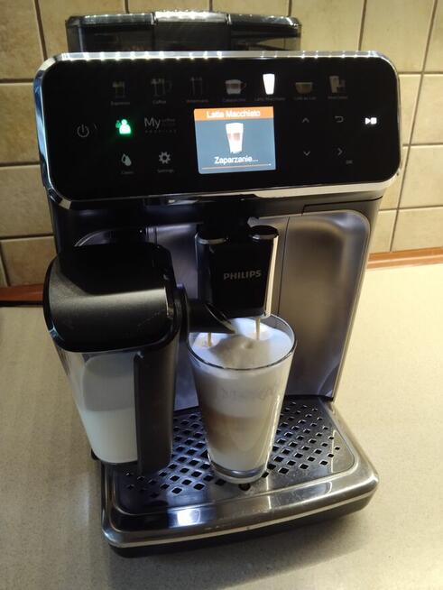 MR COFFE Serwis ekspresów Tchibo, Beko,Grundig, Philips latte