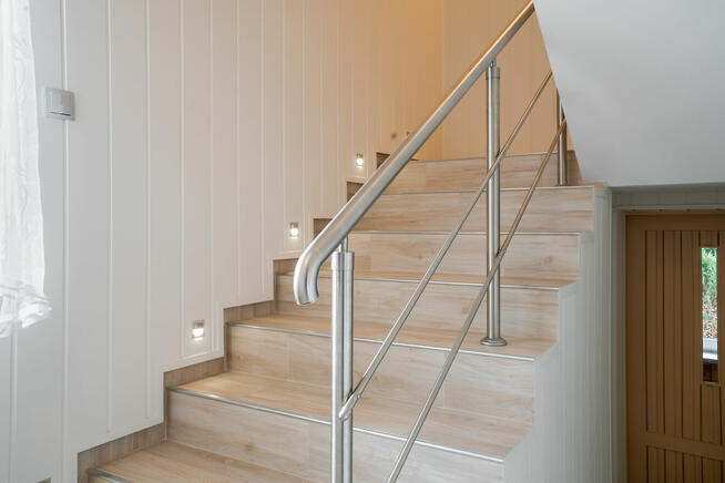 Sprzedaż zadbanego, przestronnego i wygodnego domu 355m