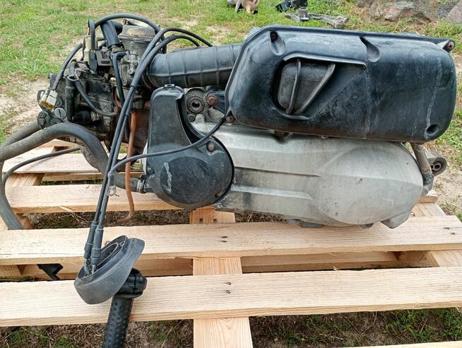 Sprzedam komplet części do skutera Piaggio x9 125/250