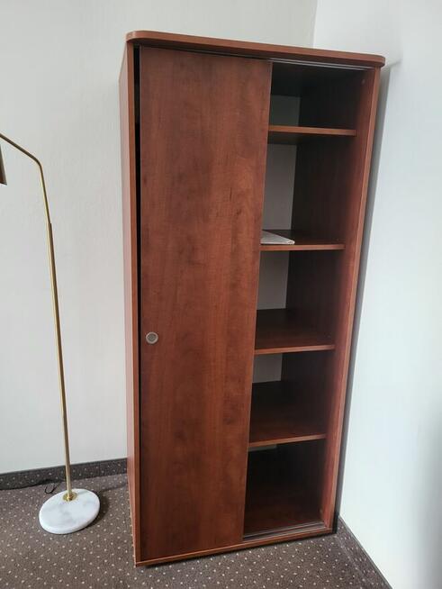 Używane meble hotelowe w dobrej cenie - okazja