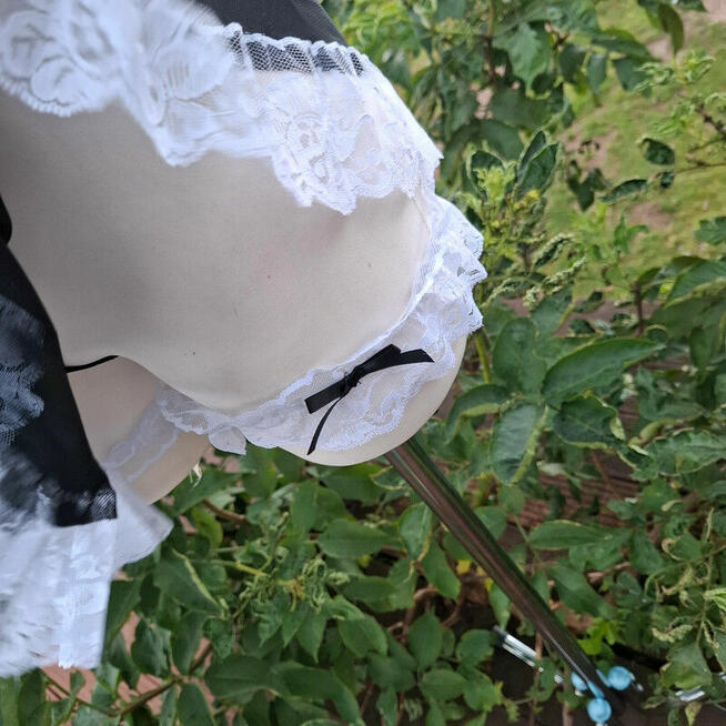 Zmysłowy strój pokojówki – rozmiar M/L – nowy, bez metki – m