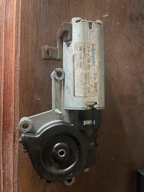 Smart Cabrio silniczek dachu 000-4794-V006