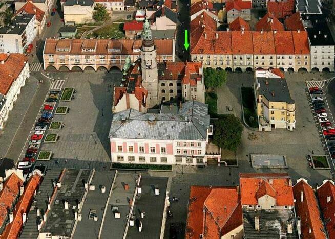 Lokal w ścisłym centrum. Jawor, Rynek.