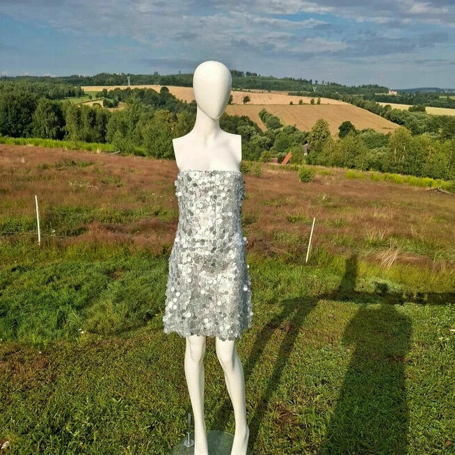 Srebrna cekinowa sukienka Boohoo XL | Bez ramiączek | Nowa,