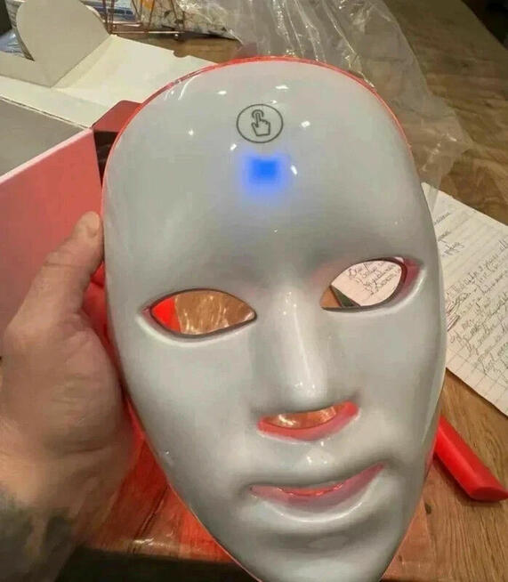 Maska LED do terapii światłem | 7 trybów | Piękna skóra w 15